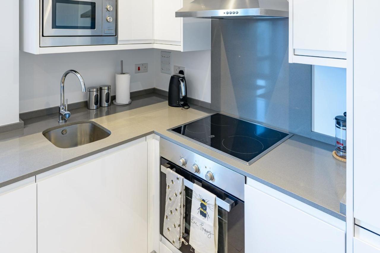 Brand New Luxury 2 Beds Apartment At The Residence-Hosted By Sweetstay Gibilterra Esterno foto